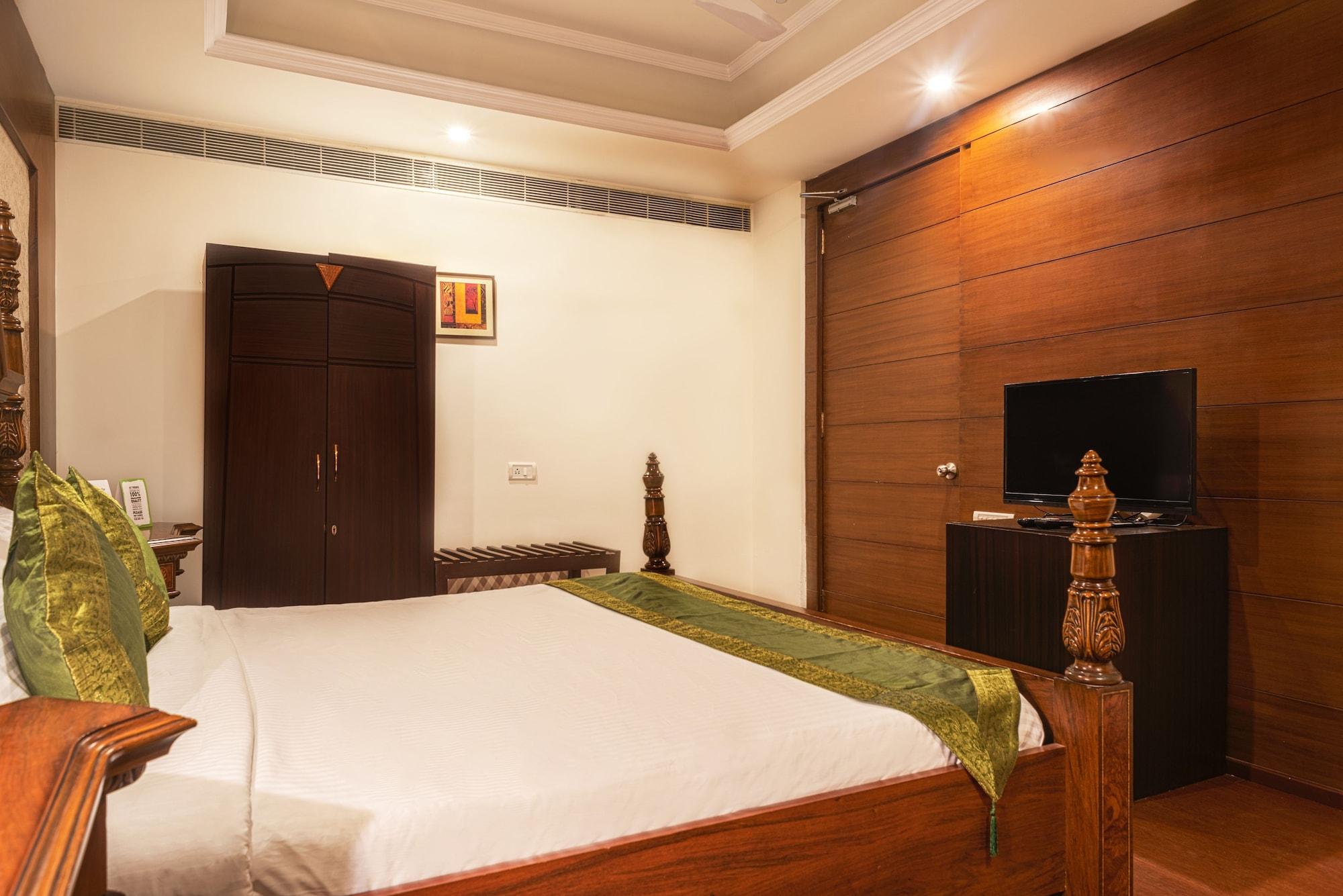 Treebo Trend Grand Plaza Nampally Hyderabad Eksteriør bilde