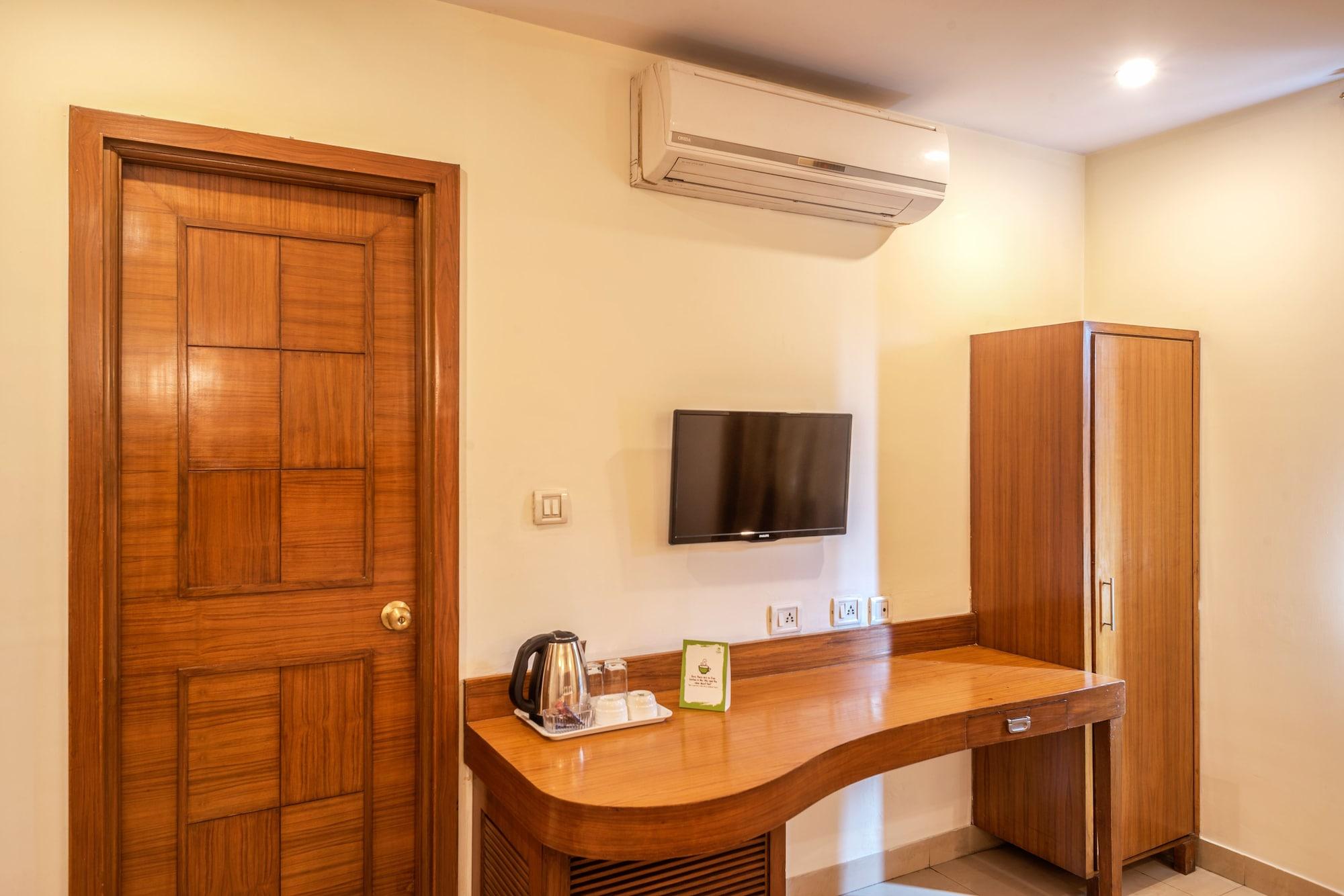 Treebo Trend Grand Plaza Nampally Hyderabad Eksteriør bilde