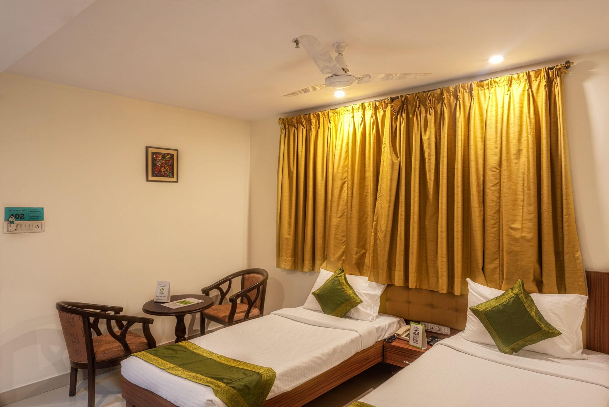 Treebo Trend Grand Plaza Nampally Hyderabad Eksteriør bilde