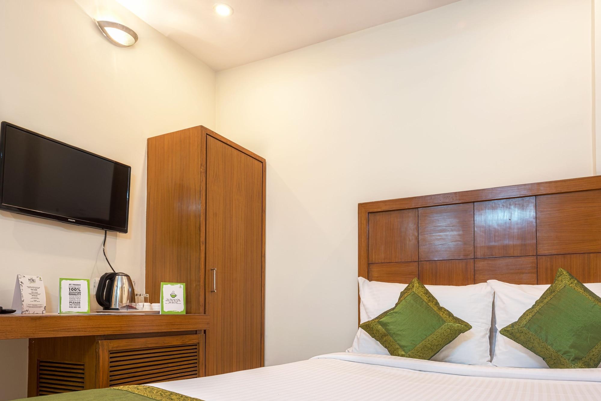 Treebo Trend Grand Plaza Nampally Hyderabad Eksteriør bilde