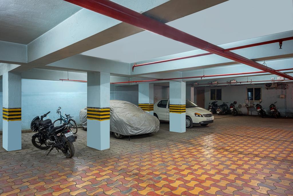 Treebo Trend Grand Plaza Nampally Hyderabad Eksteriør bilde